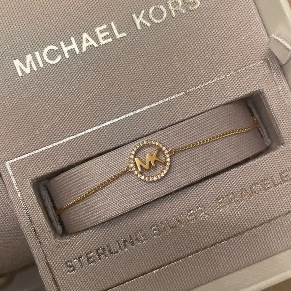 Michael kids watch/bracelet set NIB - Picture 4 of 6